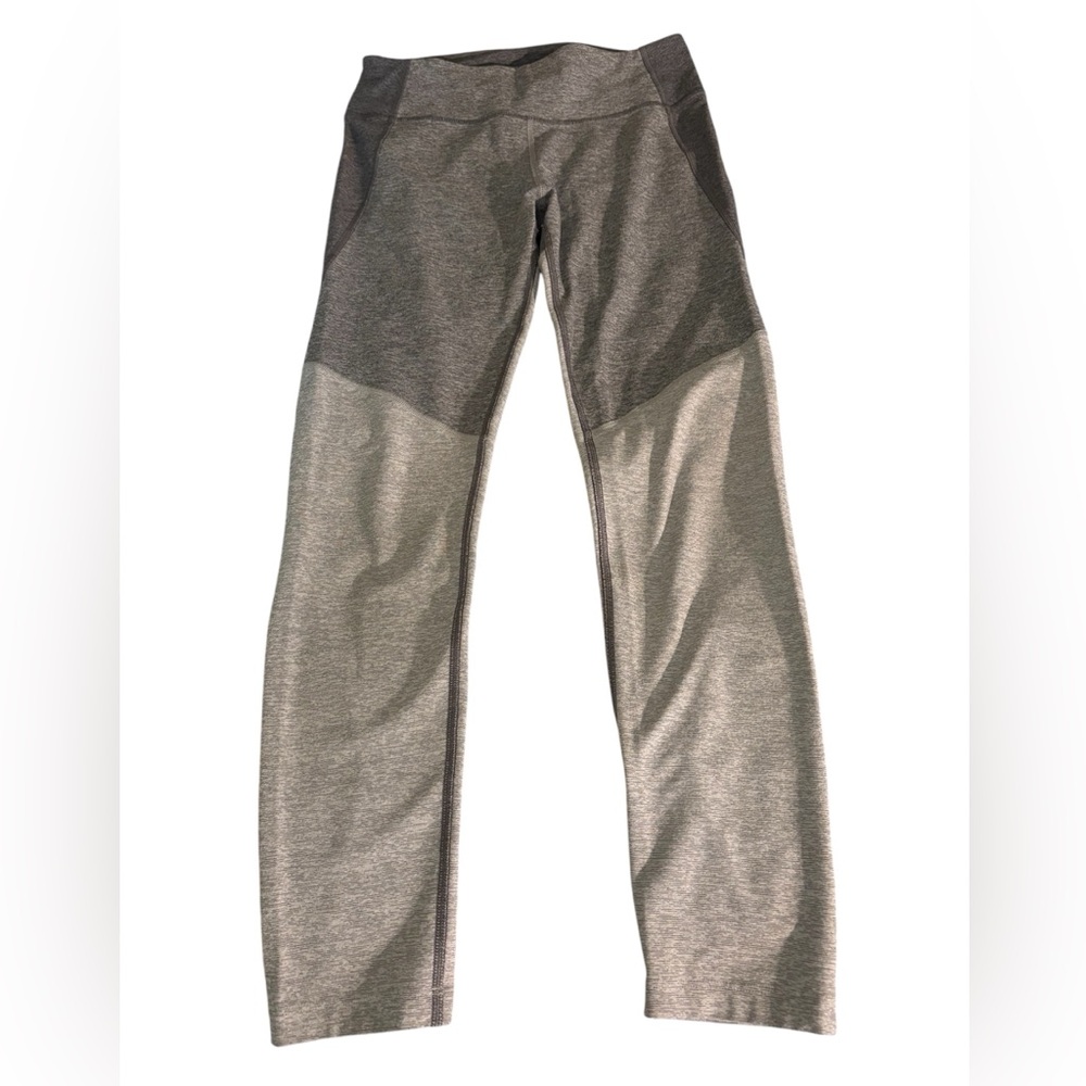 Outdoor Voices Two-Toned Legging Size M